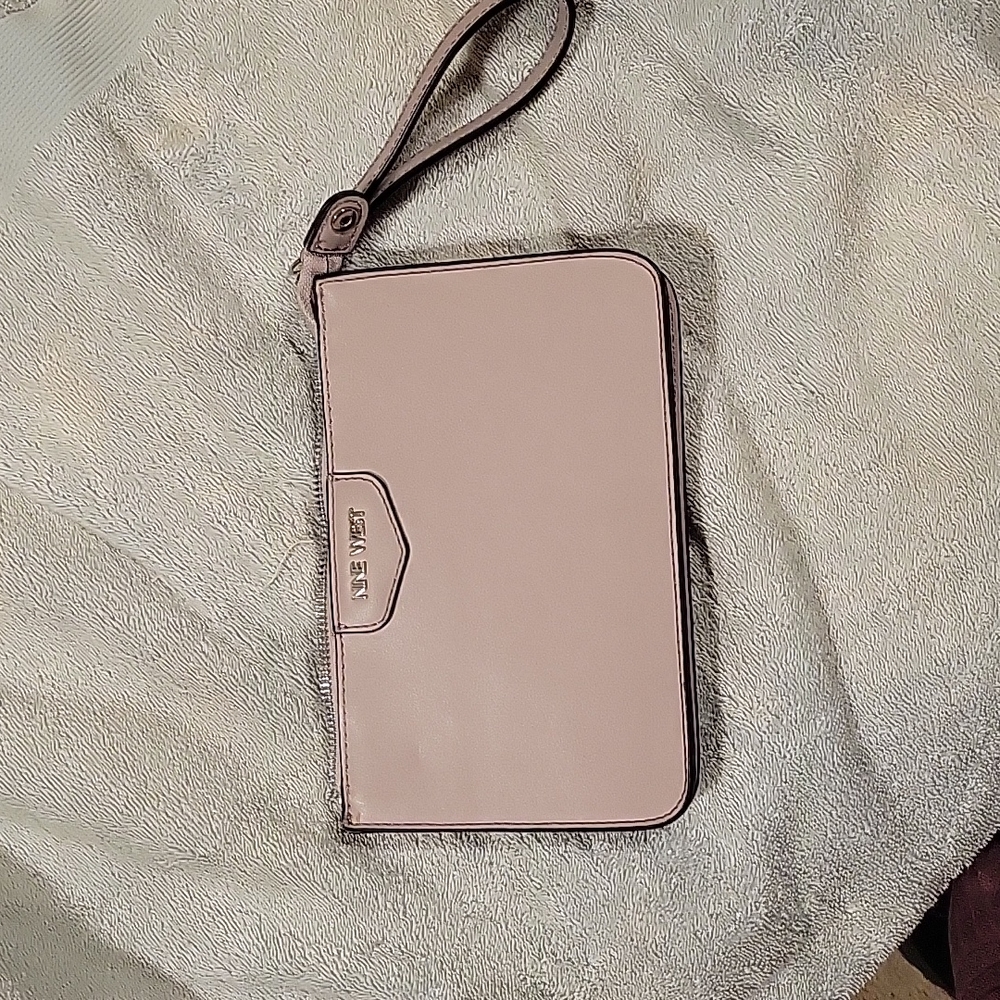 clutch purse